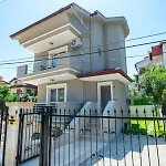 ヴィラ Necati Bey