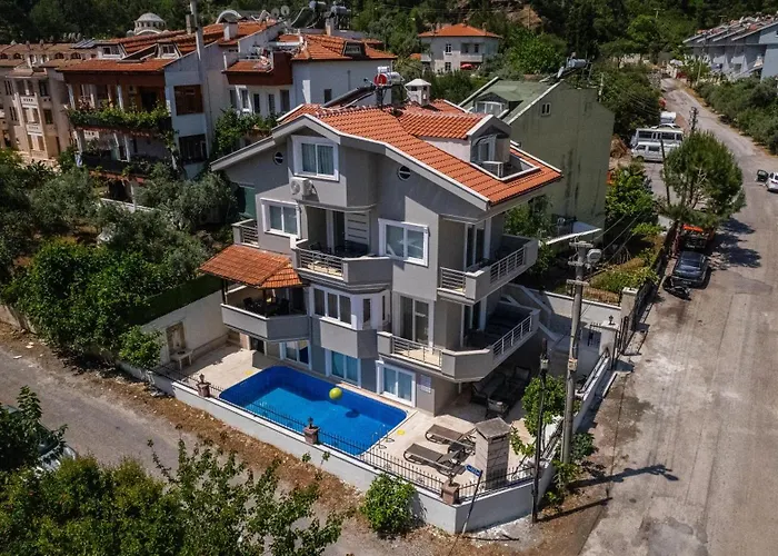 Villa Necati Bey *